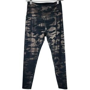 Beyond Yoga Camouflage Design Leggings M